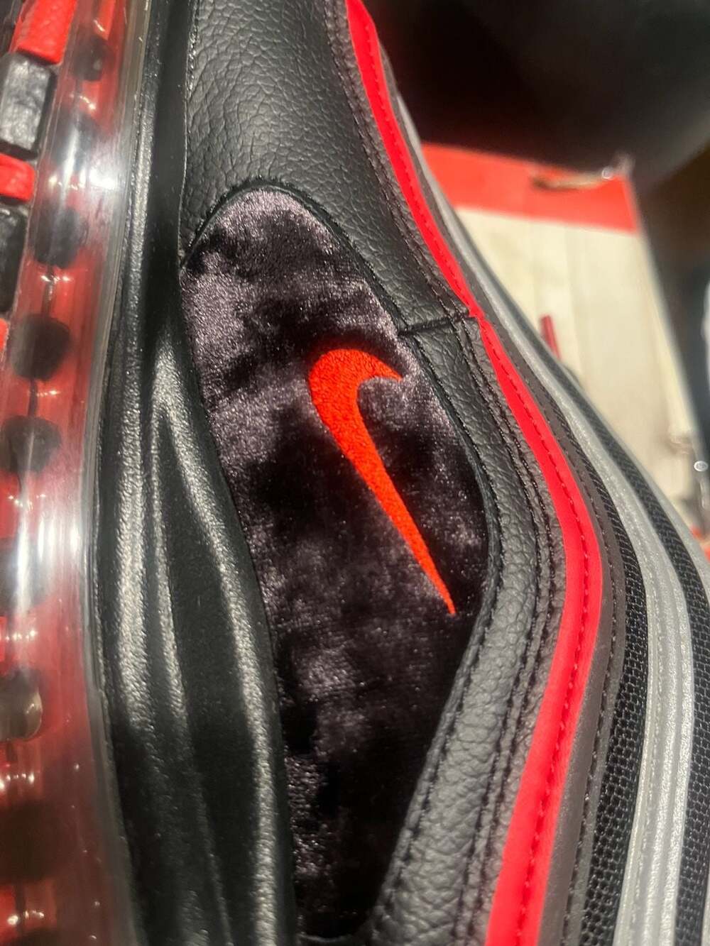 Buy Nike Air Max 97 'Reflective Bred' - 921826 014 - Picture 8 of 10
